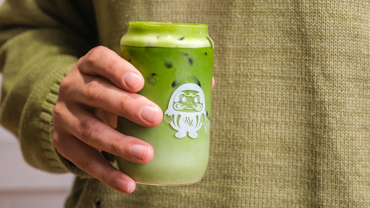 ismatchalatte i glas